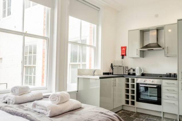 Guest Homes - The Station Studio Вустер Екстер'єр фото